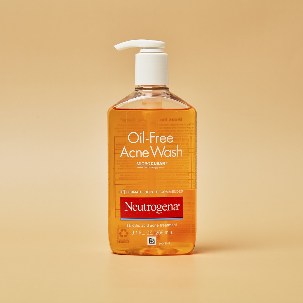 neutrogena oil free acne wash with salicylic acid 269ml