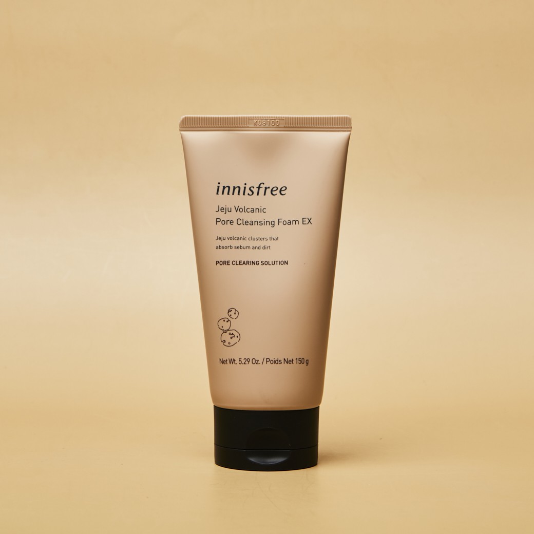 innisfree jeju volcanic pore cleansing foam