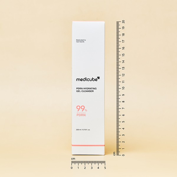 Medicube PDRN Hydrating Gel Cleanser