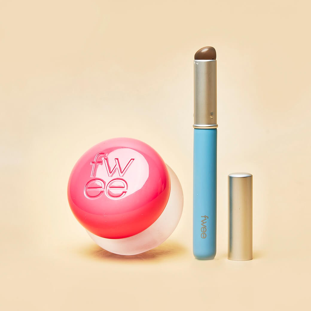 SET fwee Fingerlike Silicone Lip Brush + Lip & Cheek Blurry Pudding Pot